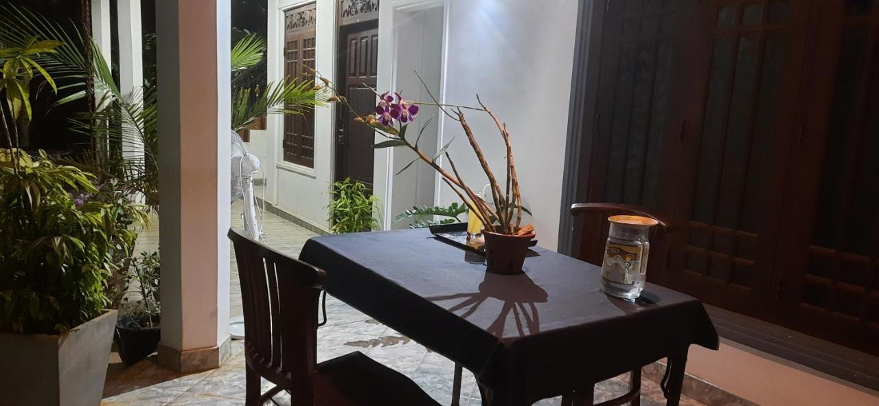 Green Edge Residences Dambulla Bagian luar foto