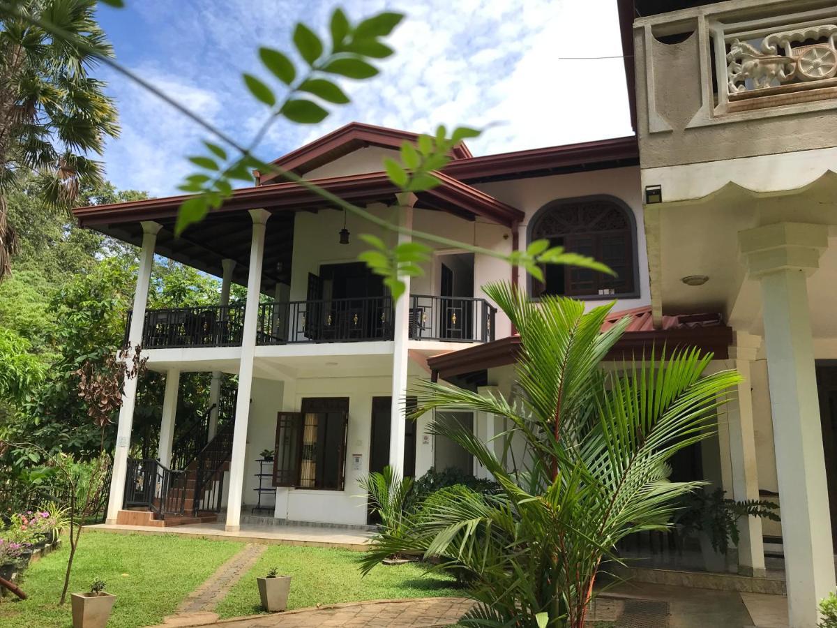 Green Edge Residences Dambulla Bagian luar foto