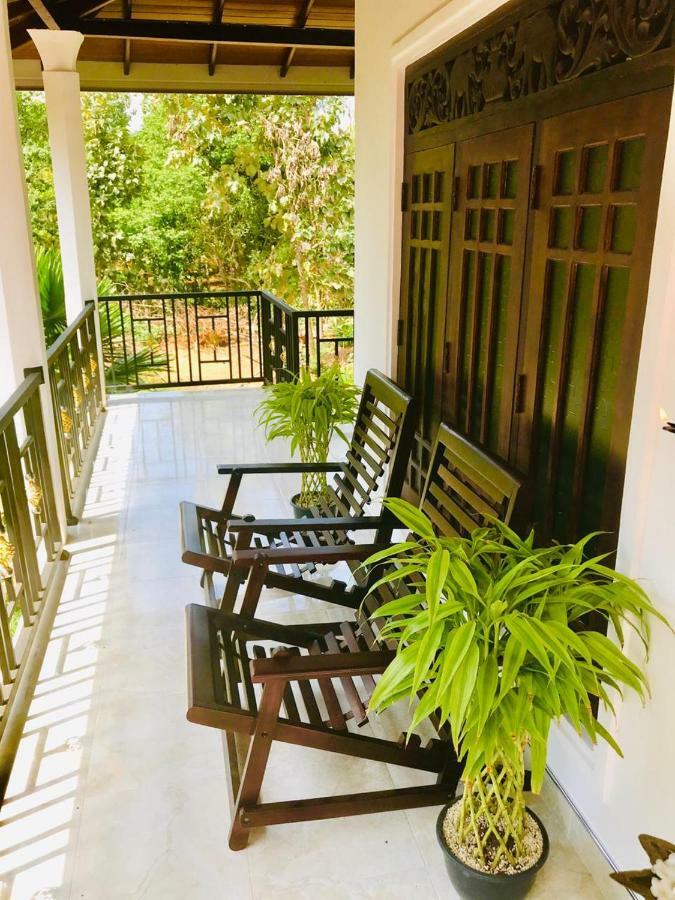 Green Edge Residences Dambulla Bagian luar foto